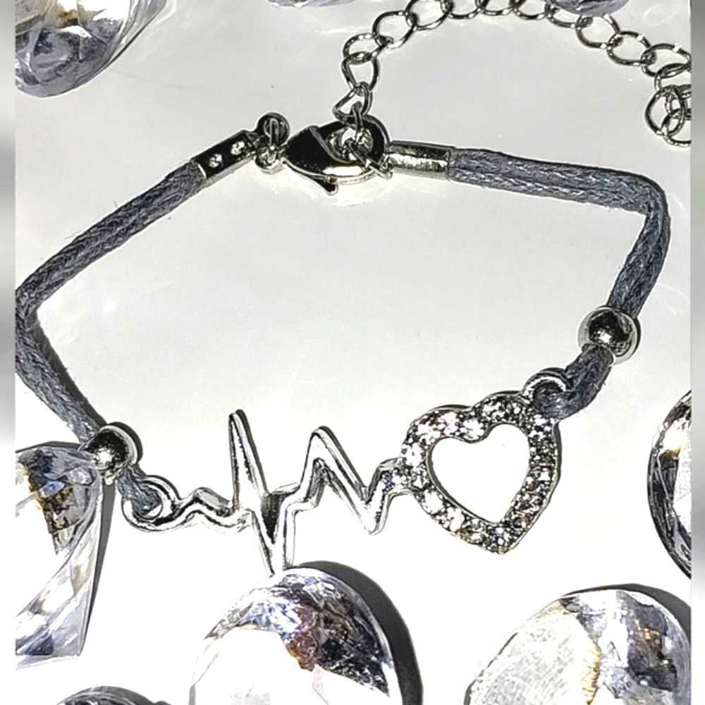 Super cute girls bracelet - Picture 1 of 5
